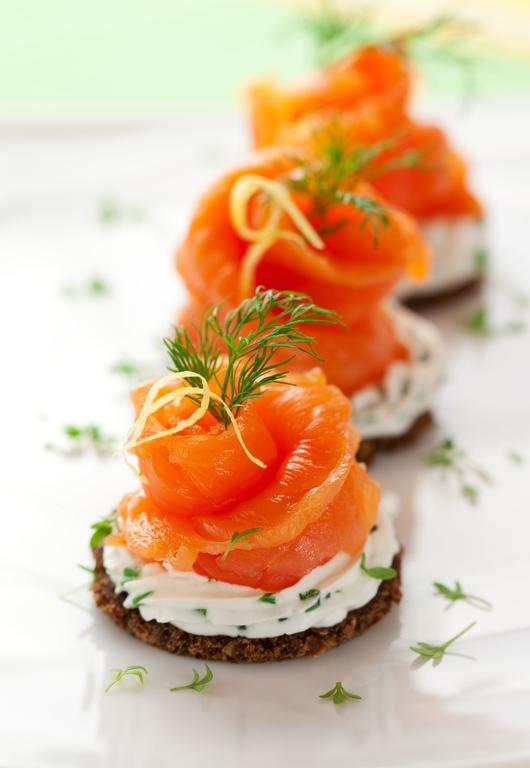 Hotel Restaurant Zum Goldenen Anker Mit Hallenbad & Wellnessbereich Windorf  المظهر الخارجي الصورة